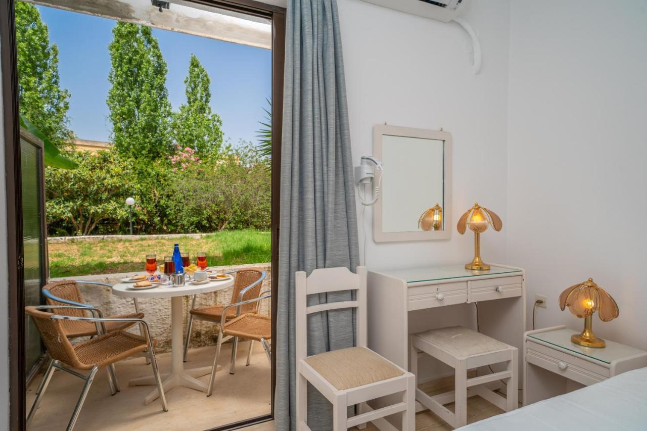 Pericles Hotel Kefalonia Island Екстериор снимка