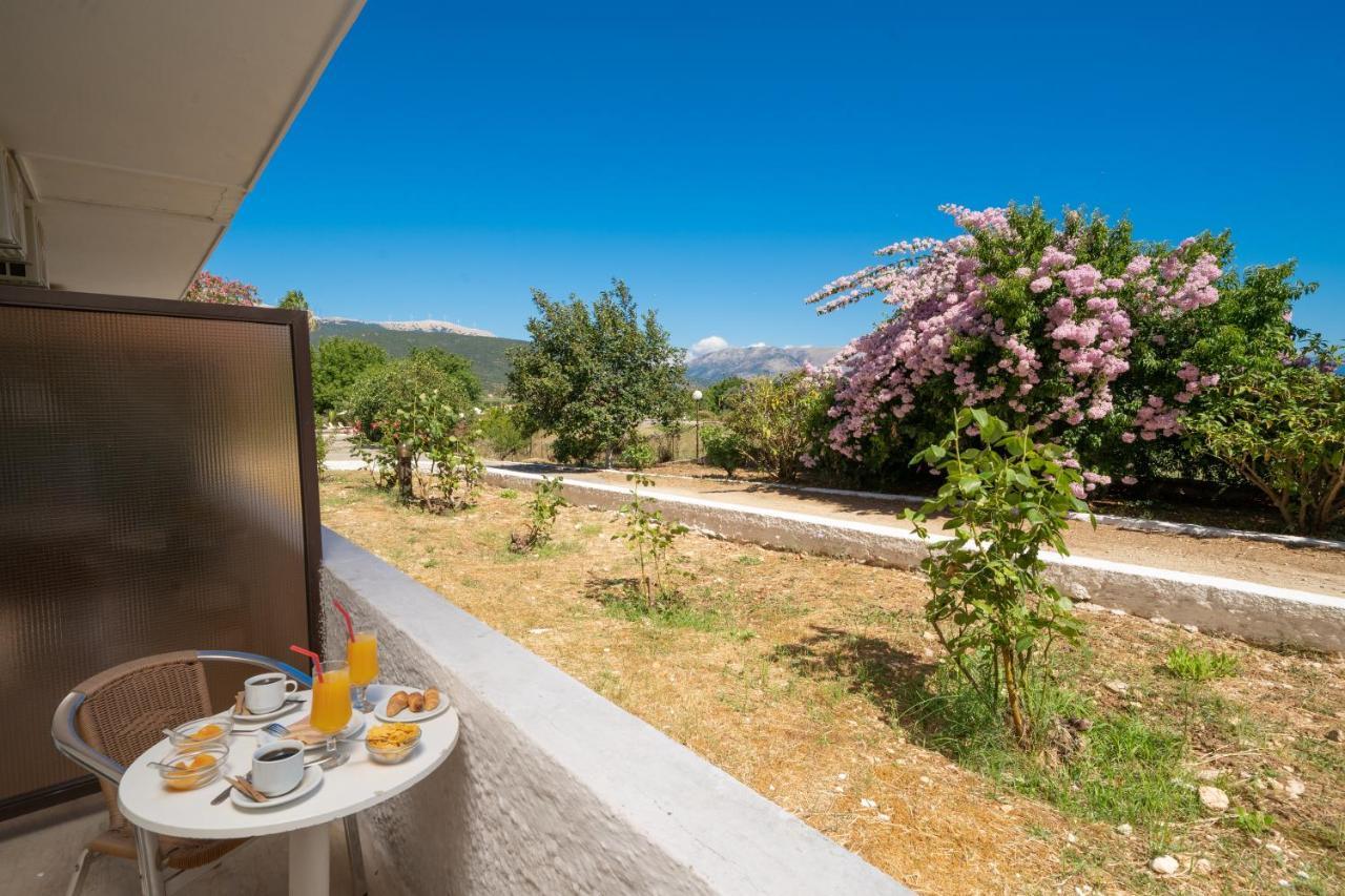 Pericles Hotel Kefalonia Island Екстериор снимка